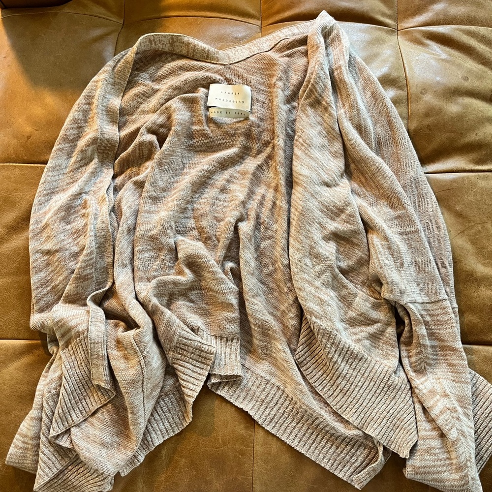 Lauren Manoogian light weight sweater. Size 1